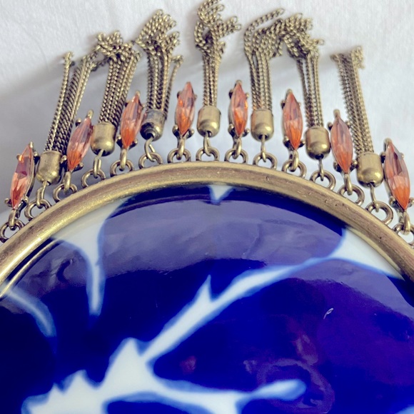 Two Statement Necklaces, Both Unmarked, Retro Costume Jewelry, 1 Gold & 1 Bronze - Picture 7 of 16